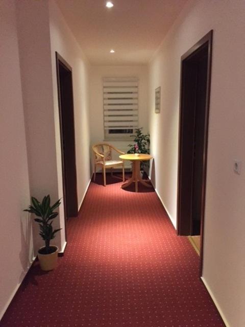 Hotel Am Ledermuseum Offenbach am Main ภายนอก รูปภาพ