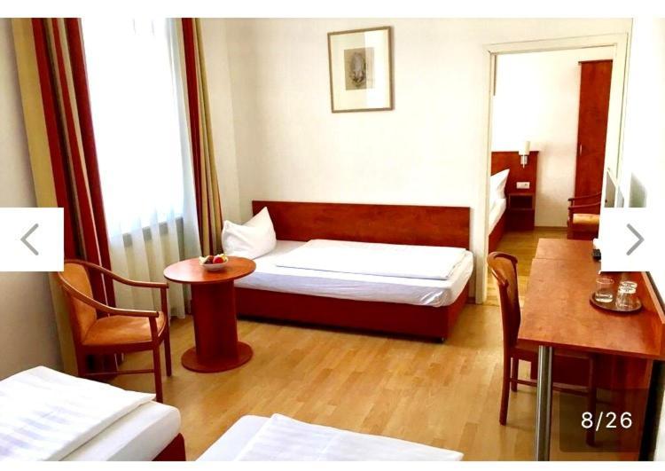 Hotel Am Ledermuseum Offenbach am Main ภายนอก รูปภาพ